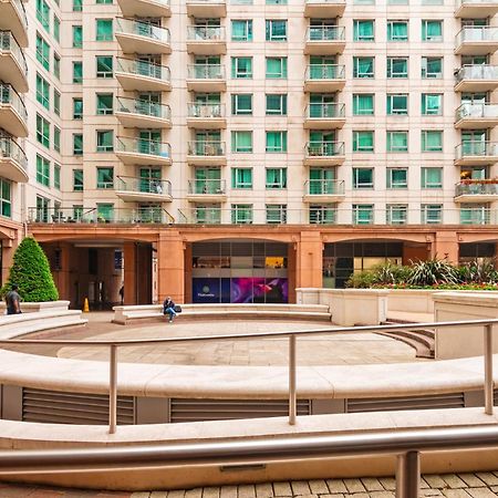 Vauxhall Skyline Apartment ลอนดอน ภายนอก รูปภาพ