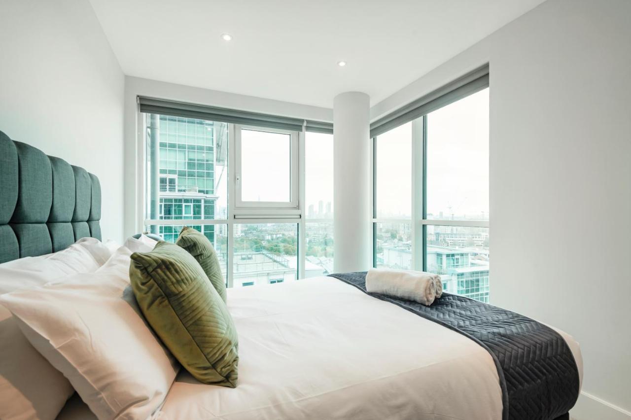 Vauxhall Skyline Apartment ลอนดอน ภายนอก รูปภาพ